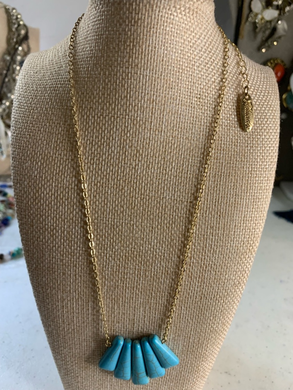 Plunder Turquoise Fan Bead Necklace - Gold Chain - Picture 2 of 2